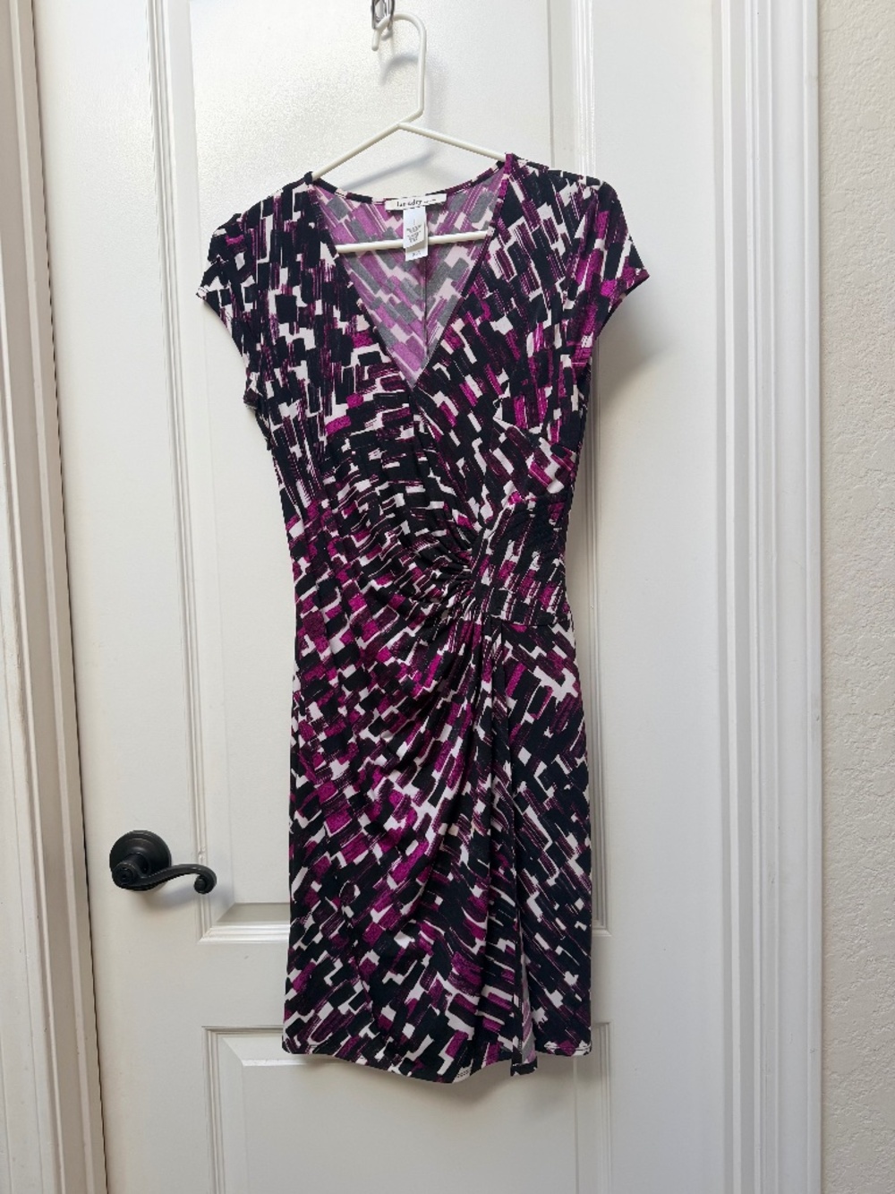 Laundry by Design Size 2 Ruched Wrap Dress Purple Black Abstract Print